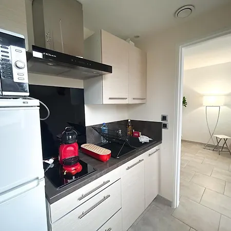 Cocon Avec Terrasse En Rdc Proche 아파트 꺄부흐