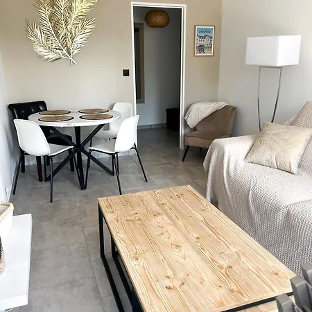 Cocon Avec Terrasse En Rdc Proche 아파트