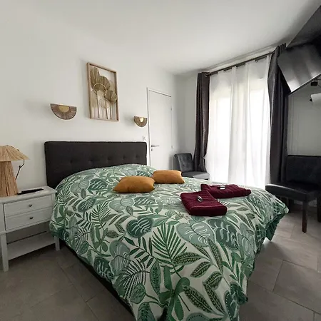 Cocon Avec Terrasse En Rdc Proche 아파트